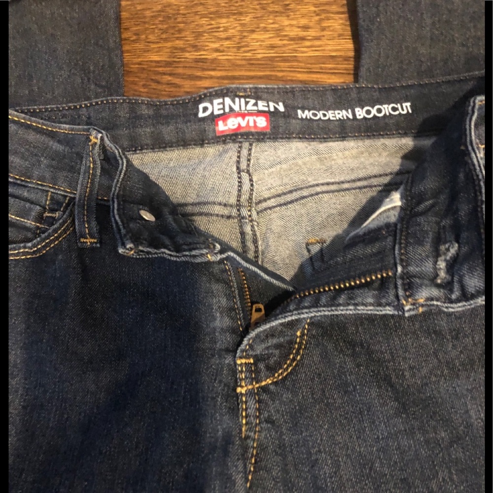 Levi’s Denizen Modern Boot leg Jeans - Picture 2 of 4